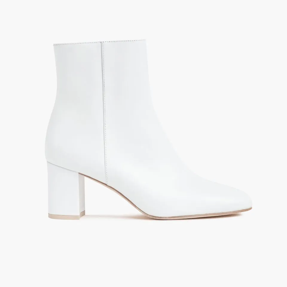 Aegis White Women Boots