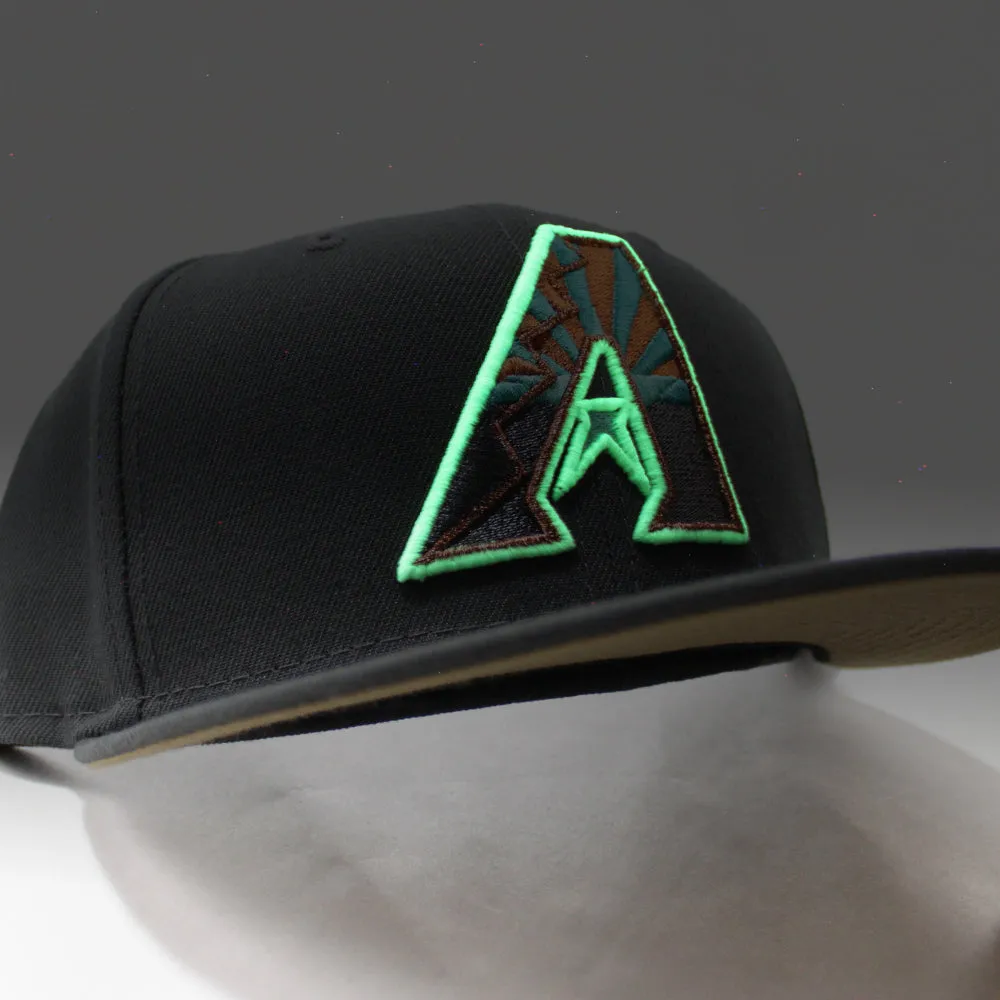 Arizona Diamondbacks  New Era 59Fifty Fitted Hat (Glow in the Dark Dk Graph Khaki Under Brim)