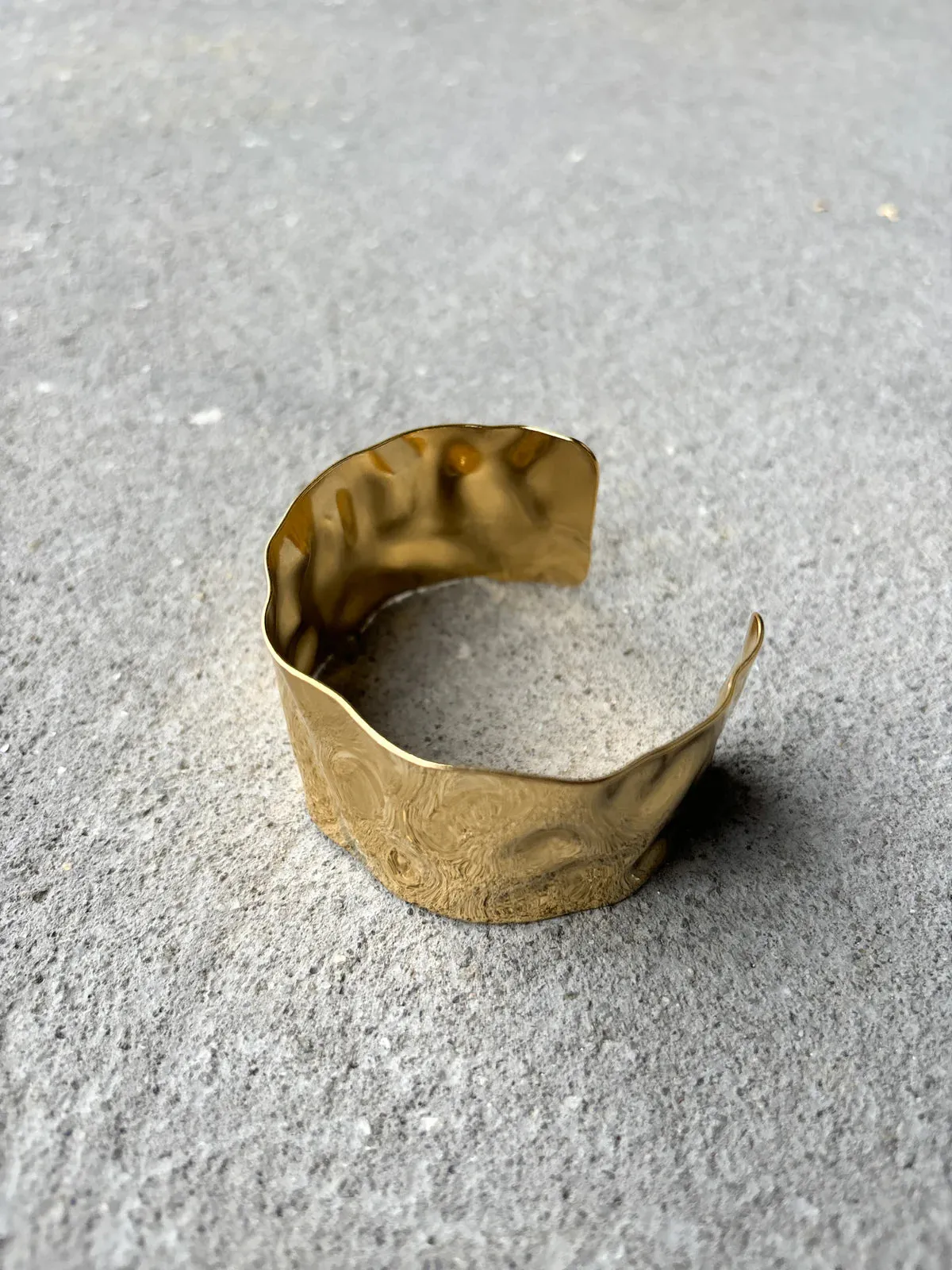 BOLD GOLD CUFF - ADJUSTABLE BANGLE