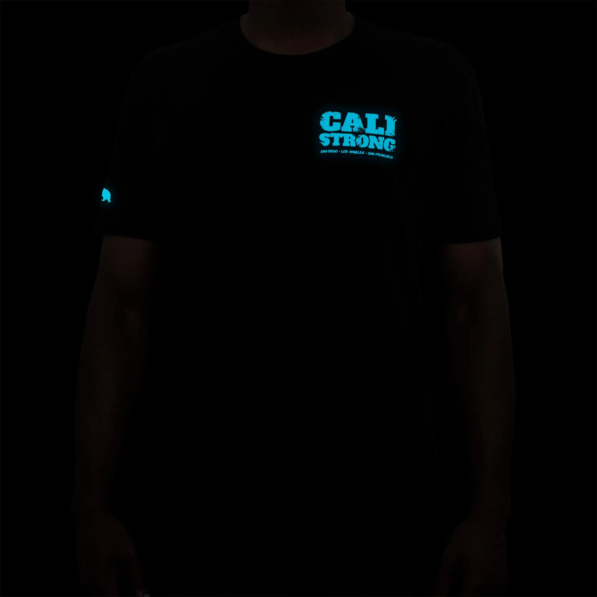 CALI Strong Scratch Black T-Shirt Glow in the Dark