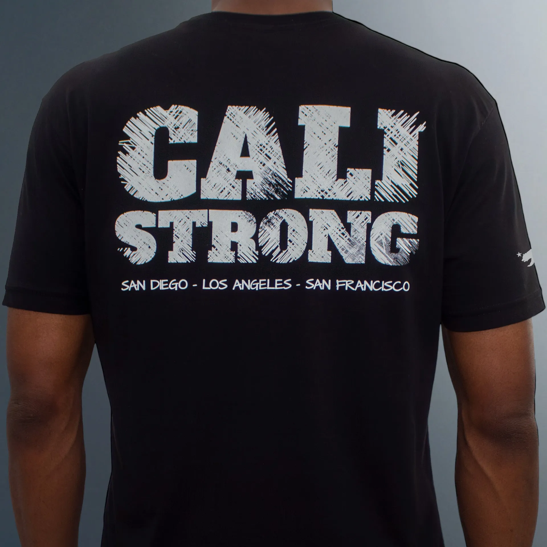CALI Strong Scratch Black T-Shirt Glow in the Dark