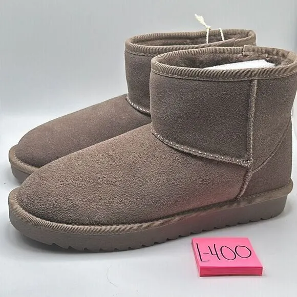CUSHIONAIRE Women’s Cozy Boot 8 TAUPE