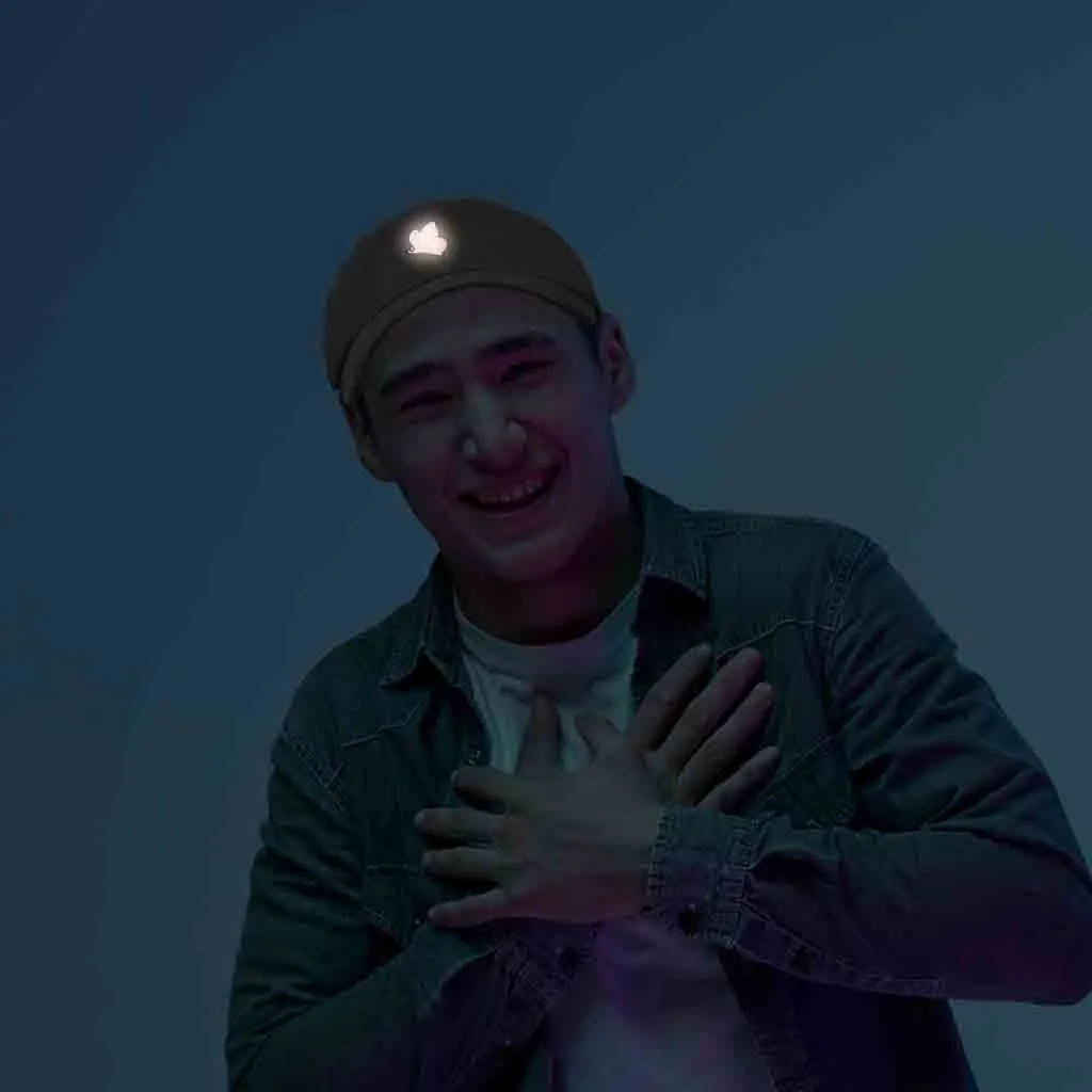 Dalix Moth Hat (Glow in the Dark)