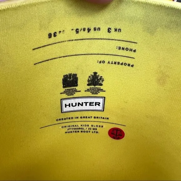 Hunter tall yellow waterproof rubber rain boots