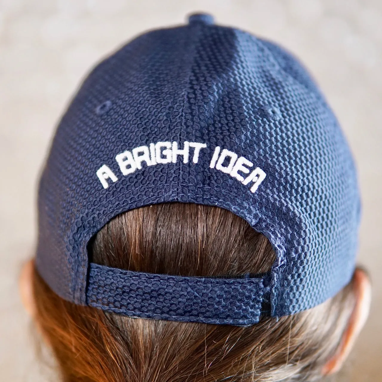 LIGHTBULB SPORTS CAP