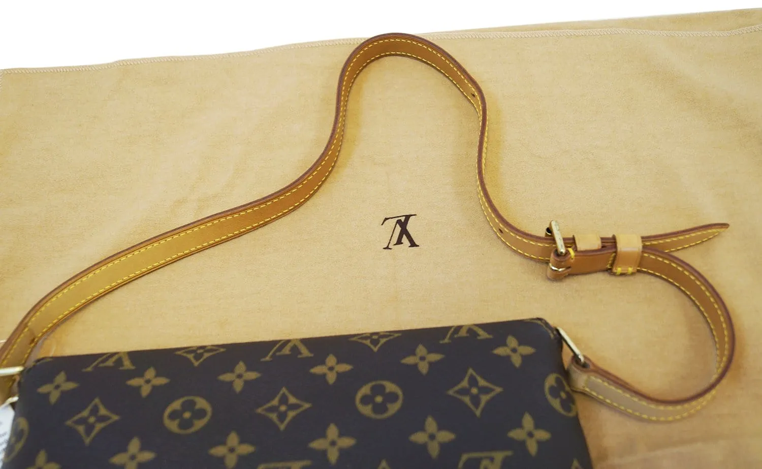 LOUIS VUITTON Monogram Musette Tango Shoulder Bag
