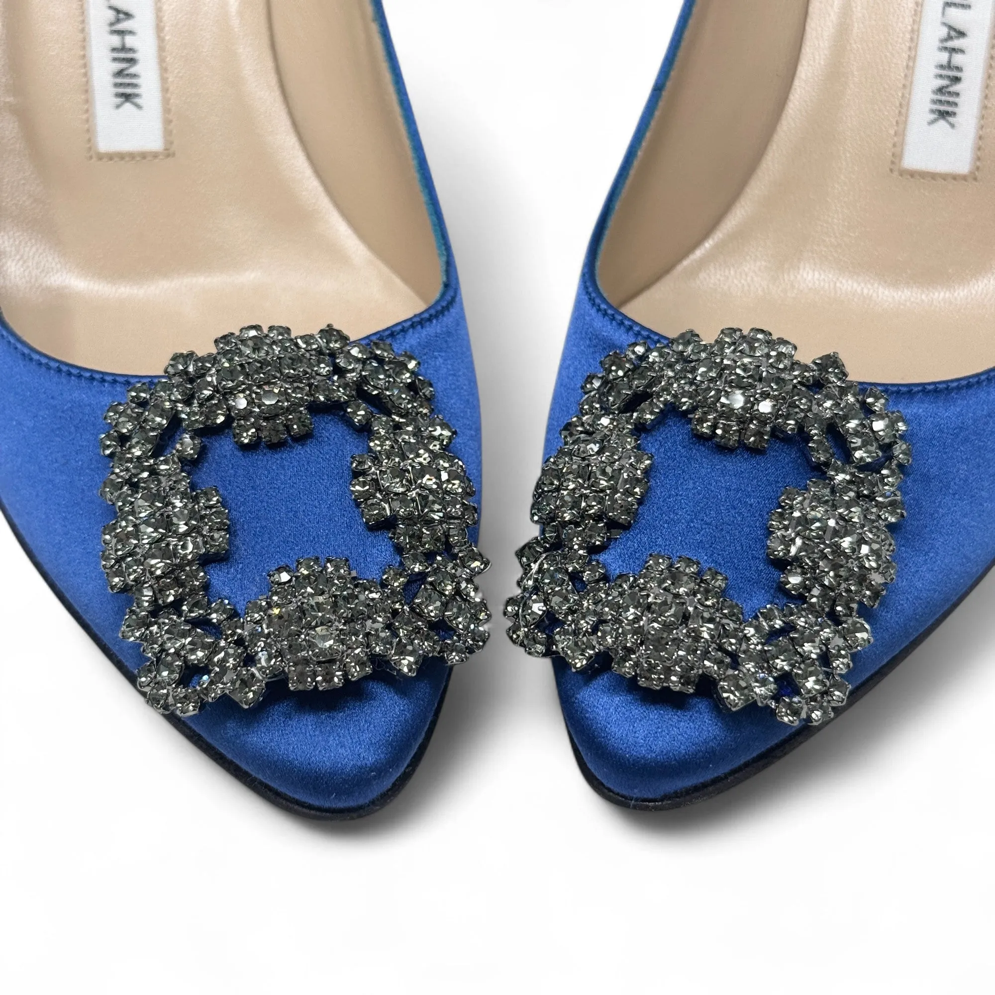 Manolo Blahnik Blue Hangisi Pumps 36