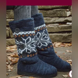 Muk LuKs WOMEN'S MALENA BOOT Blue Size 6 NWOT