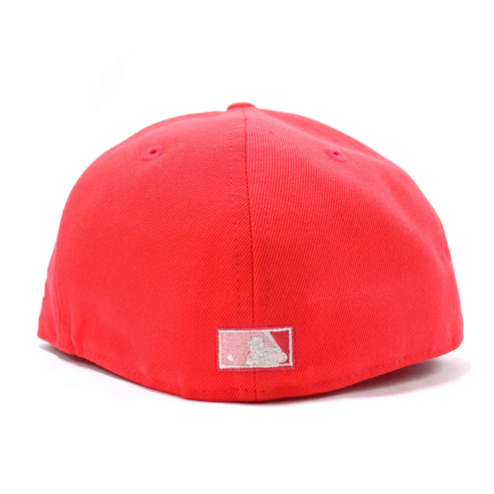 New York Yankees 1998 World Series New Era 59Fifty Fitted Hat (Glow in The Dark Lava Red Pink Under Brim)