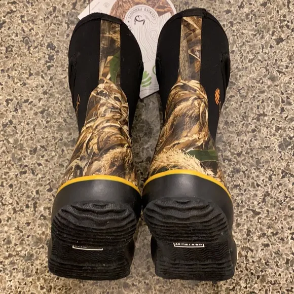 Oaki Boots in Size 9