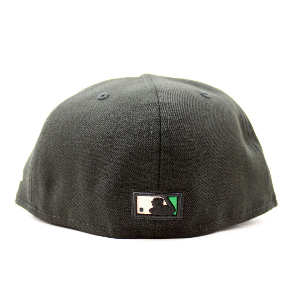 Rose New York Yankees 1998 World Series New Era 59Fifty Fitted Hat (Glow in the Dark Black Peach Under Brim)