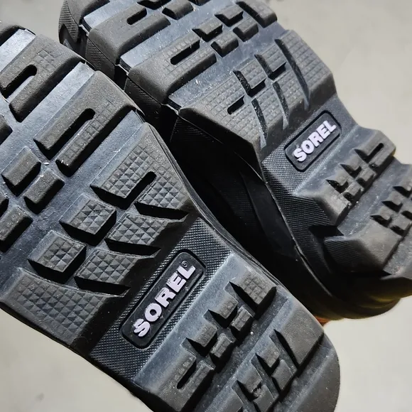 Sorel Purple Floral Winter Boots