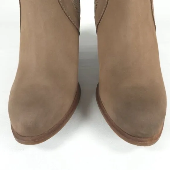 UGG Ankle Cobie Nubuck Leather Heel Chelsea Bootie 1010191 Size 9