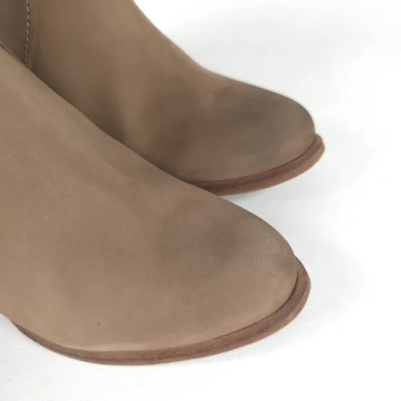 UGG Ankle Cobie Nubuck Leather Heel Chelsea Bootie 1010191 Size 9