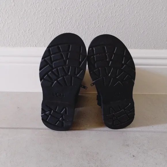 UGG Tillee Boots