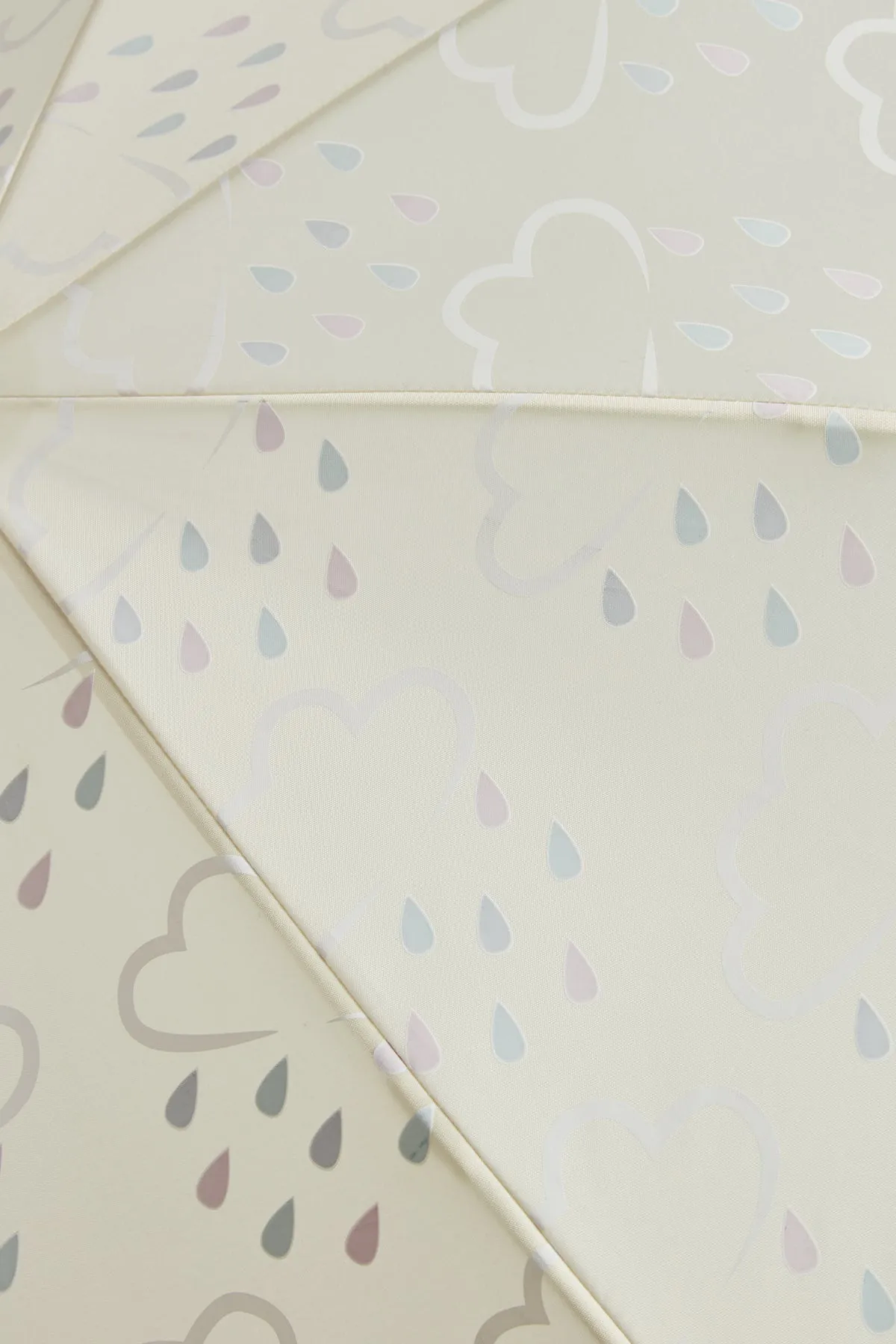 Umbrellas - Little Kids Colour Revealing