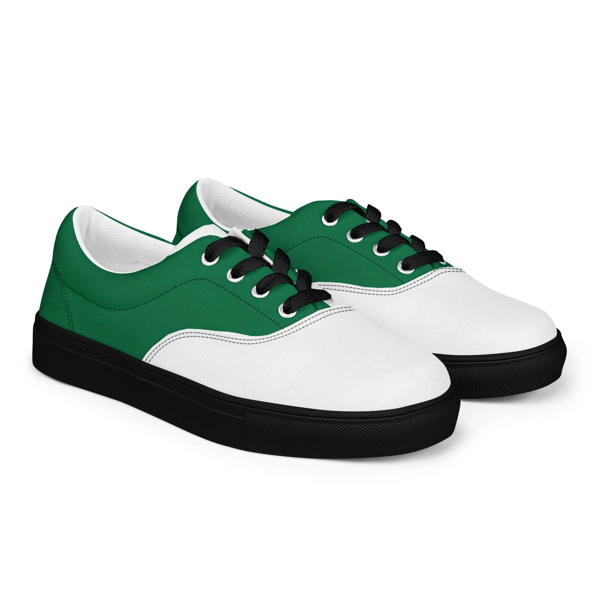 Women’s lace-up canvas shoes
