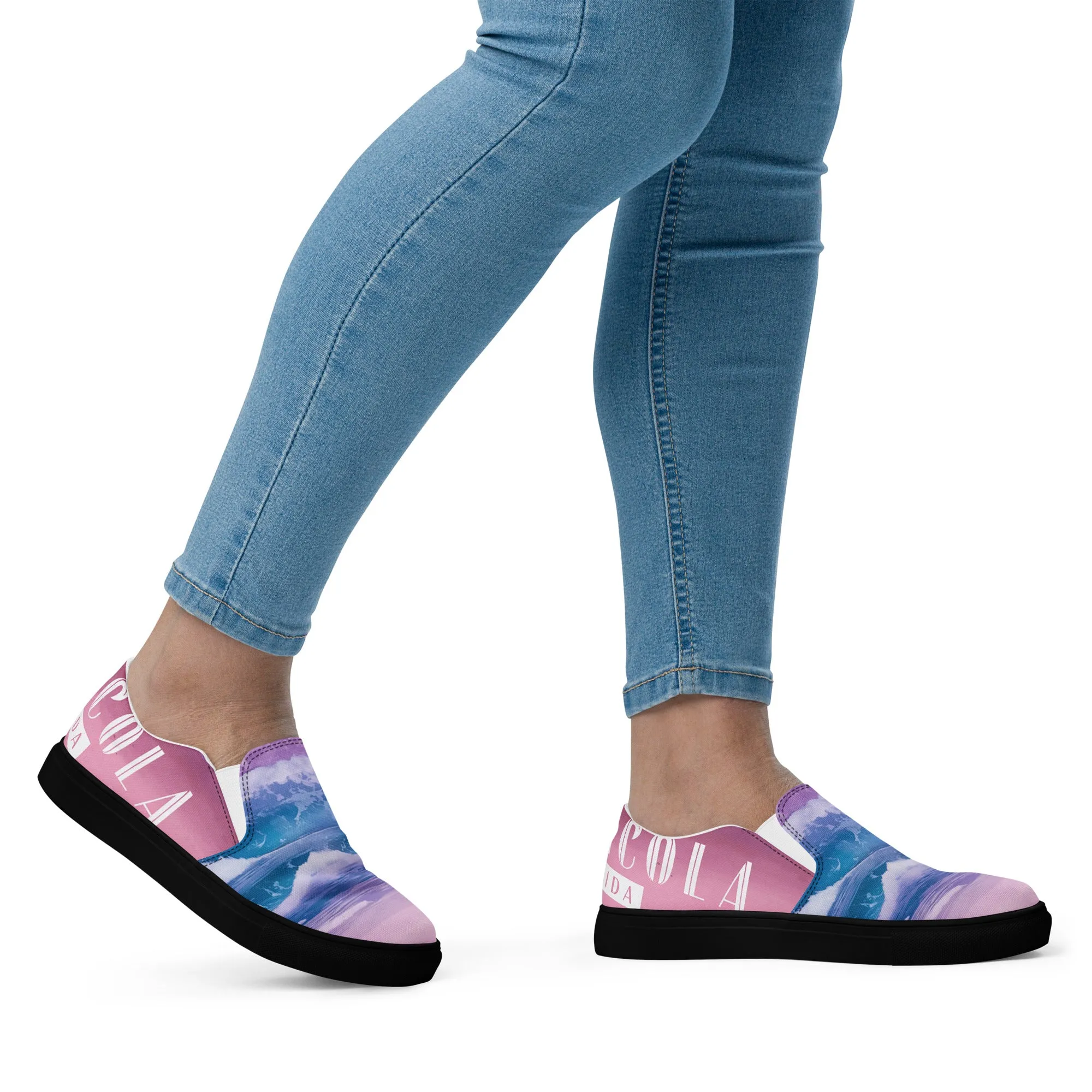 Women’s slip-on canvas shoes